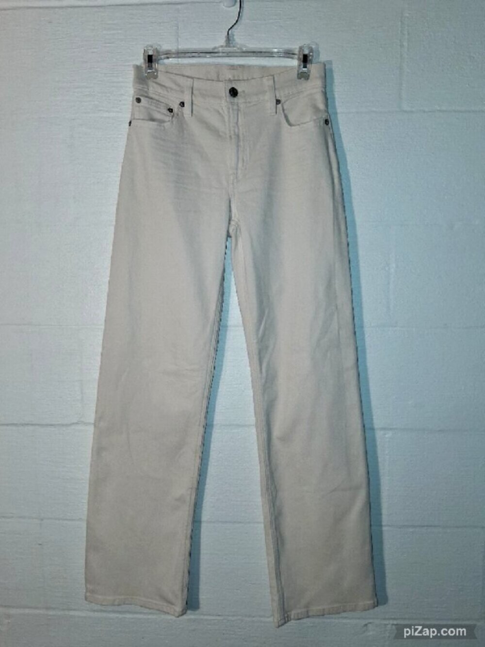 American Eagle Jeans Stovepipe Jeans Stretch Cream Color Denim NWOT Size 000 26"